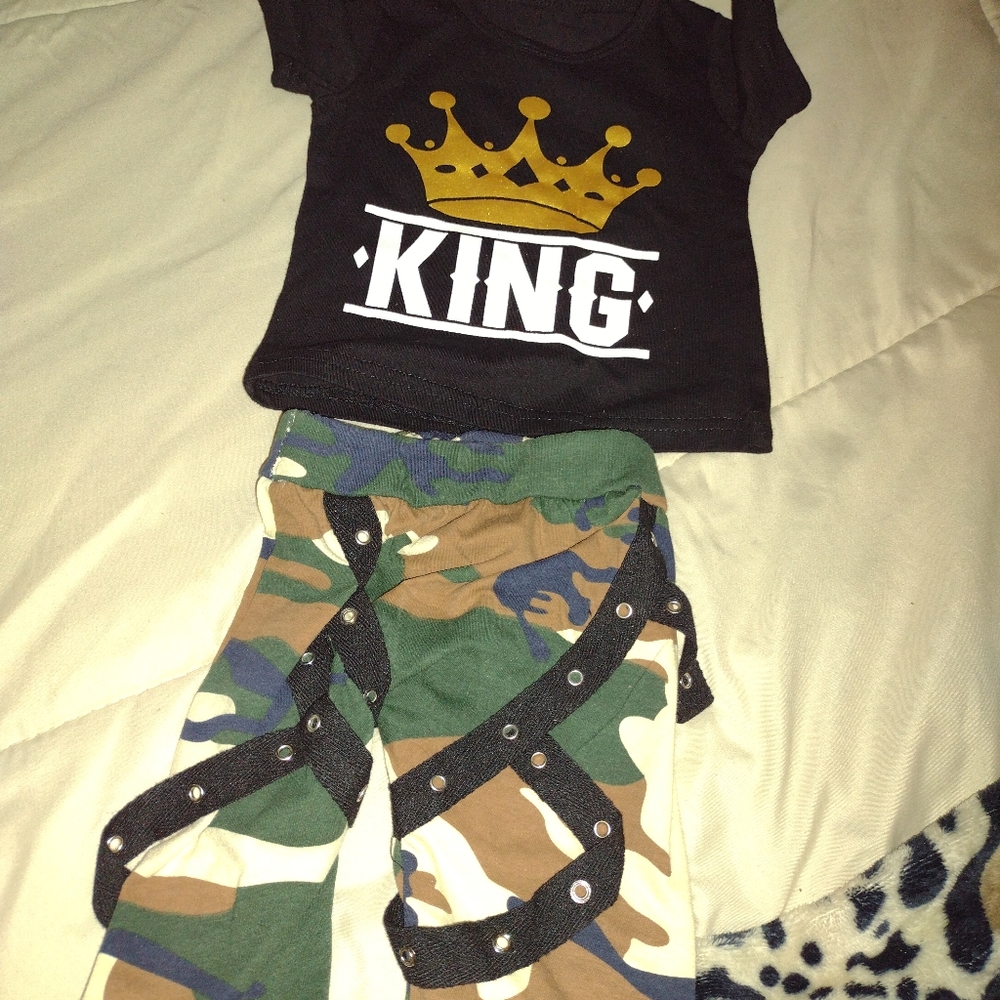 Baby outfit 1 to 5 mouth olds